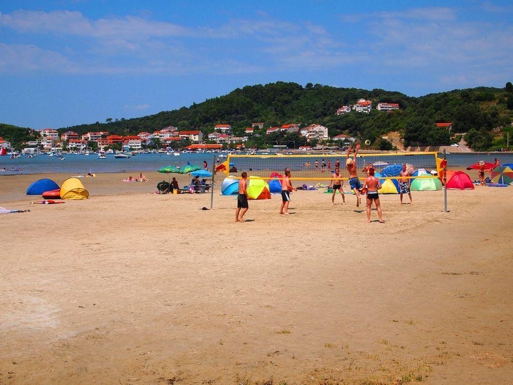 Apartman Lando *